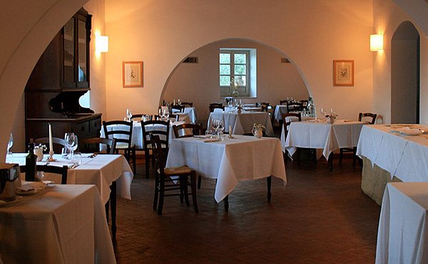 Masseria-degli-ulivi-restaurant