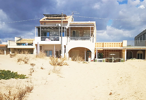 Casa-pezzafilippa-ansicht-vom-meer